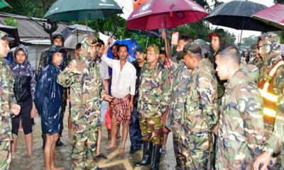 বন্যা পরিস্থিতি মোকাবিলায় চট্টগ্রাম ও বান্দরবানে সেনা মোতায়েন