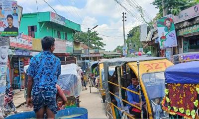 কিশোরগঞ্জে অটোরিকশায় যানজটে অতিষ্ঠ শহরবাসী