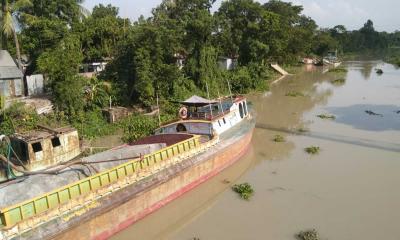 সিরাজদীখানে ভরাট করা হচ্ছে ফসলিজমি