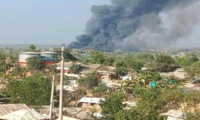 রোহিঙ্গা ক্যাম্পে লাগা আগুন নিয়ন্ত্রণে