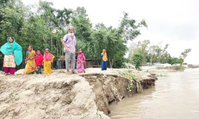 যমুনার ভাঙনরোধে স্থায়ী বাঁধ চায় নদীতীরের মানুষ