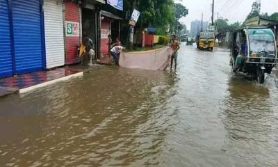 টানা বৃষ্টিতে কিশোরগঞ্জে জলাবদ্ধতায় দুর্ভোগ চরমে