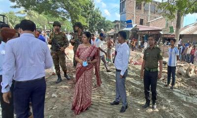 চাঁদপুর-কুমিল্লা আঞ্চলিক মহাসড়কে অবৈধ স্থাপনা উচ্ছেদ 