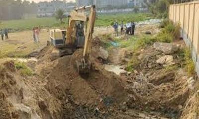 ভালুকায় পরিবেশ বাঁচাতে লাউতি খাল উদ্ধার কাজ শুরু