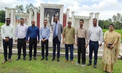 বিচারপতি মজিবুর রহমানের সাবেক ছিটমহল দাসিয়ারছড়া পরিদর্শন 