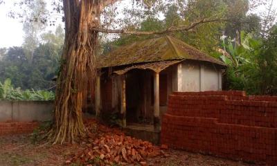 রায়গঞ্জের পশু হাসপাতালটি পুনরায় চালুর দাবি এলাকাবাসীর