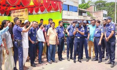 পিরোজপুরে ট্রাফিক সচেতনতামূলক কর্মসূচি উদ্বোধন