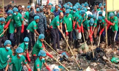 প্যারিস খাল উদ্ধারে অংশ নিলেন ১২শ স্বেচ্ছাসেবী