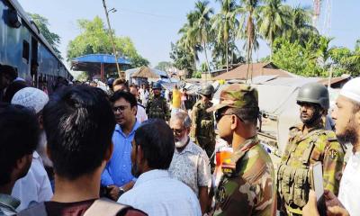 ময়মনসিংহে জারিয়া লোকাল ট্রেনে ডাকাতি 