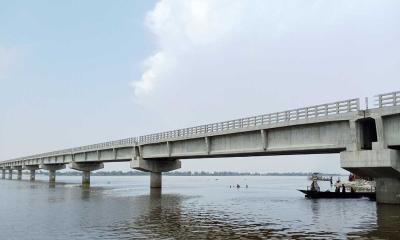 দুই জেলার আশীর্বাদ তিস্তা সেতু 